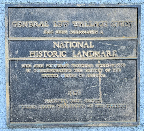 Plaque